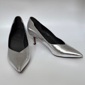Franco Sarto Leather Silver Pointed Toe Heels
